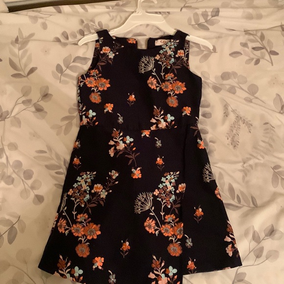 Flower dress size-7 - Picture 1 of 2